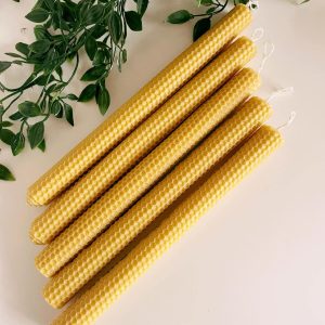 Σκέτες λαμπάδες από κηρήθρα